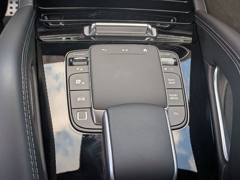 Used 2025 Mercedes-Benz GLE 53 AMG 4MATIC Coupe image 24