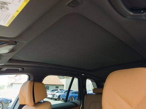New 2026 BMW X5 sDrive40i w/ M Sport Package RWD image 13
