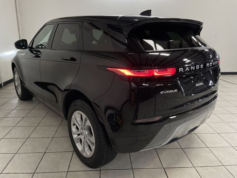 Used 2022 Land Rover Range Rover Evoque S image 6