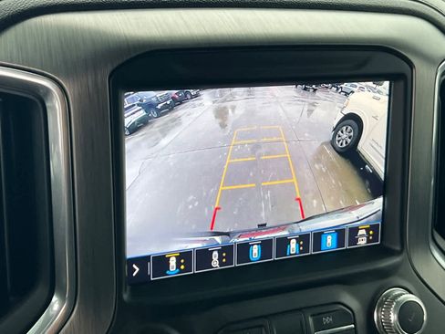 Used 2020 GMC Sierra 3500 Denali w/ Denali Ultimate Package image 22