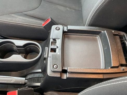 Used 2016 Jeep Wrangler Unlimited Sahara w/ Dual Top Group image 12