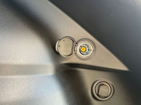 Used 2025 Jeep Wagoneer S Launch Edition w/ Trailer Tow Group image 58