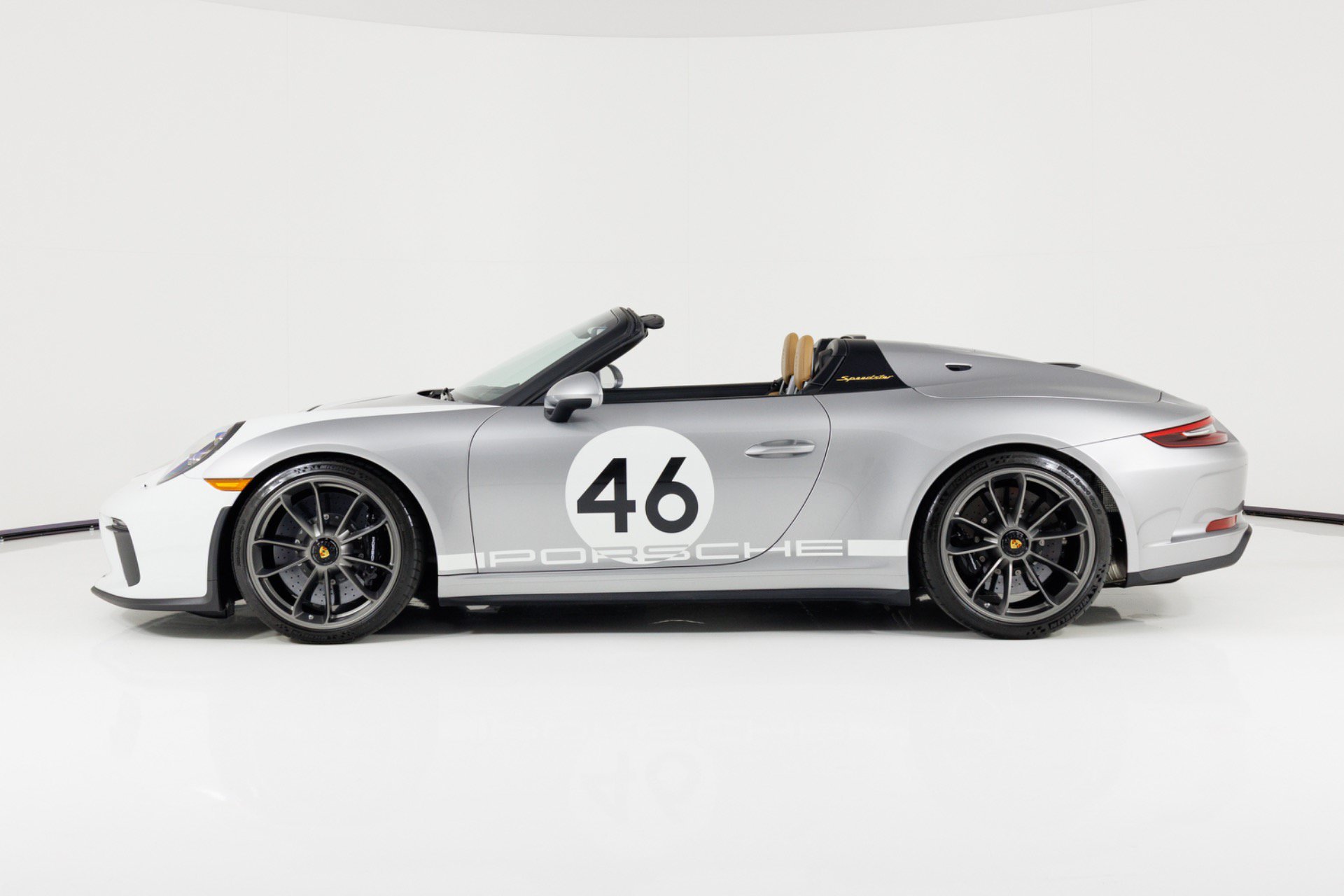 Used 2019 Porsche 911 Speedster RWD image 7