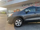 Used 2016 Chevrolet Trax LT w/ LT Convenience Package image 2
