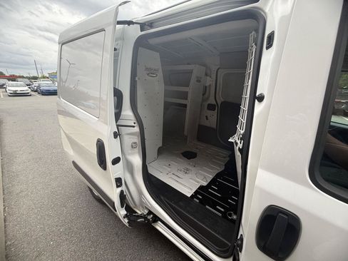 Used 2022 RAM ProMaster City Tradesman FWD image 15