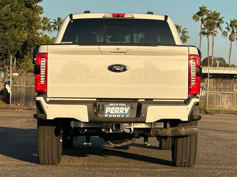 New 2026 Ford F250 Lariat w/ Black Appearance Package image 5