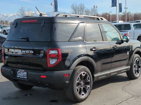 Used 2025 Ford Bronco Sport Outer Banks w/ Outer Banks Tech Package+ image 3