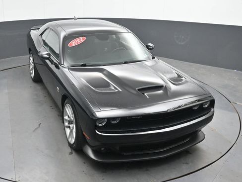 Used 2022 Dodge Challenger R/T Scat Pack RWD image 37