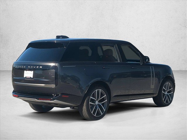 Used 2024 Land Rover Range Rover SE AWD/4WD image 5