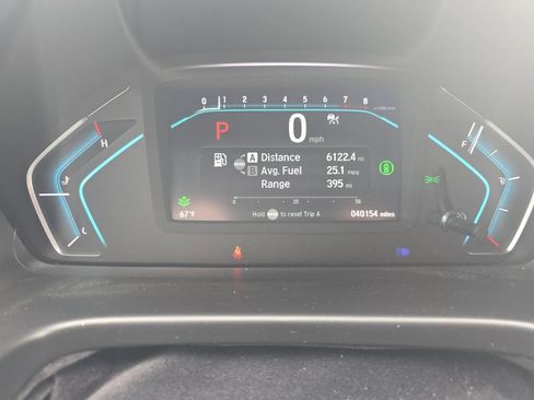 Used 2023 Honda Odyssey Elite image 4