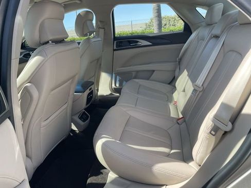 Used 2019 Lincoln MKZ Reserve FWD image 25