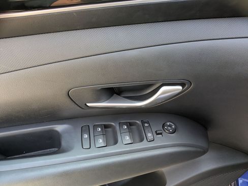 Certified 2023 Hyundai Tucson SEL AWD/4WD image 10