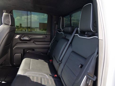 Used 2024 GMC Sierra 2500 AT4X w/ AT4X AEV Edition AWD/4WD image 28