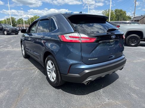 Used 2019 Ford Edge SEL w/ Equipment Group 201A AWD/4WD image 9