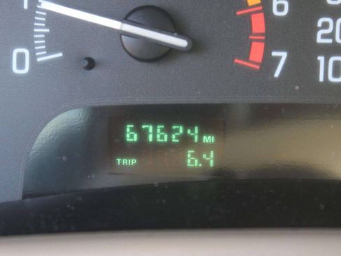 Used 2000 Buick Park Avenue FWD image 9