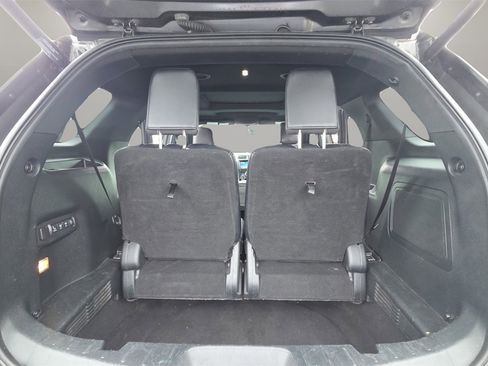 Used 2019 Ford Explorer Limited w/ Class III Trailer Tow Package image 14
