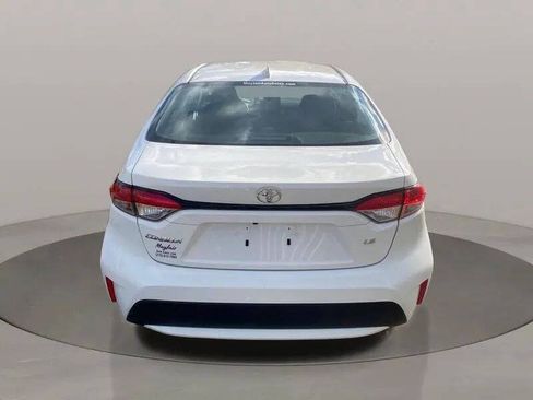 Used 2022 Toyota Corolla LE FWD image 5