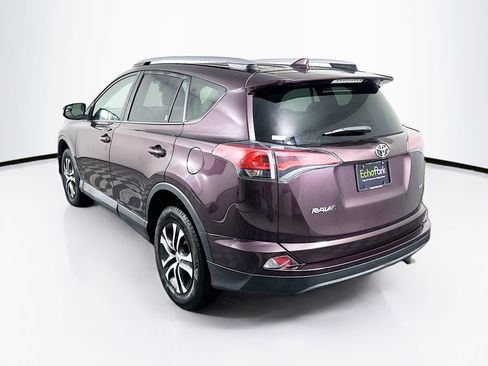 Used 2018 Toyota RAV4 LE w/ All Weather Liner Package FWD image 5