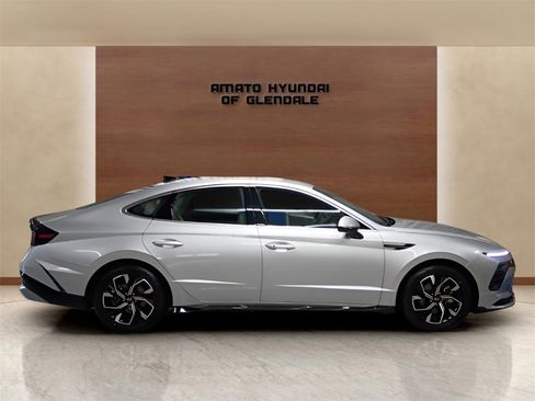 Certified 2025 Hyundai Sonata SEL image 7