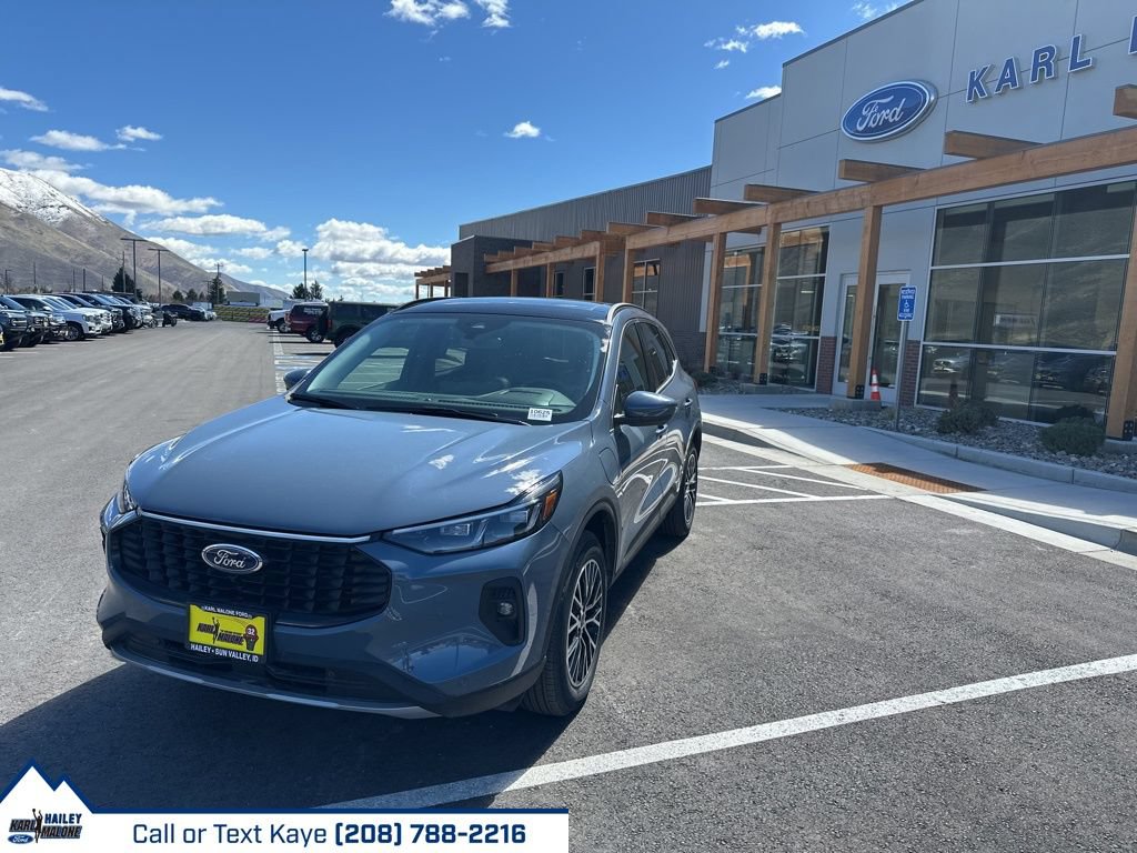 Used 2024 Ford Escape SE w/ PHEV Premium Package FWD image 2
