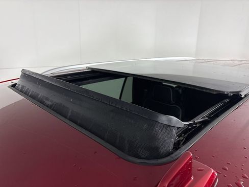 Certified 2023 GMC Yukon SLT w/ SLT Premium Package AWD/4WD image 27