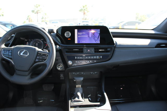 Certified 2025 Lexus ES 300h w/ Premium Package FWD image 10