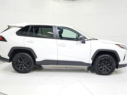 Used 2025 Toyota RAV4 LE FWD image 9