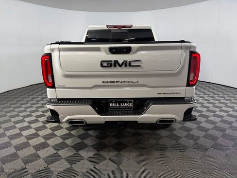 Used 2024 GMC Sierra 1500 Denali Ultimate AWD/4WD image 8