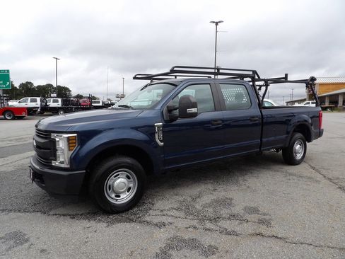Used 2019 Ford F250 XL w/ Power Equipment Group image 3