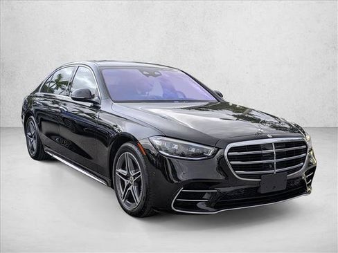 Certified 2022 Mercedes-Benz S 580 4MATIC Sedan image 3