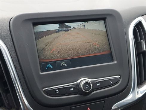 Used 2018 Chevrolet Equinox LT image 60