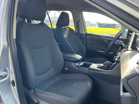 Certified 2025 Toyota RAV4 LE FWD image 16