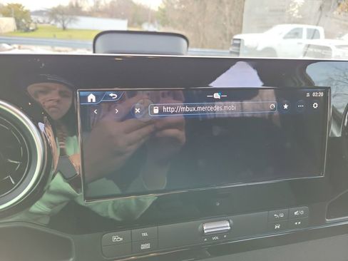 Used 2025 Mercedes-Benz Sprinter 2500 image 12