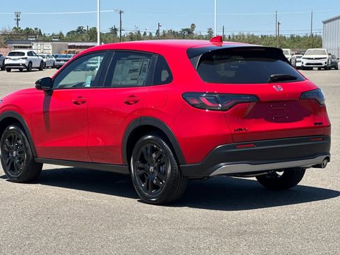 New 2026 Honda HR-V Sport image 5