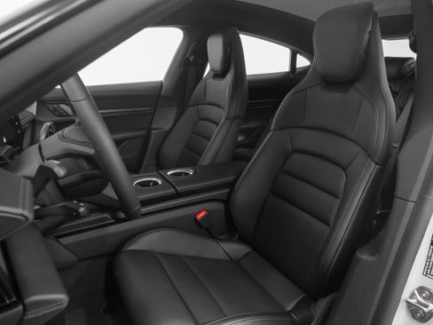 New 2025 Porsche Taycan image 48