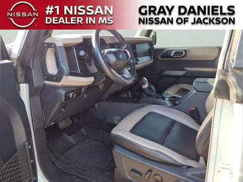 Used 2023 Ford Bronco Wildtrak AWD/4WD image 24