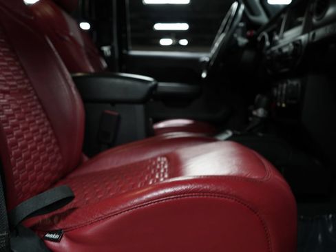 Used 2020 Jeep Wrangler Unlimited Sport AWD/4WD image 34