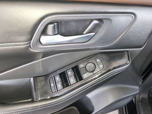 Certified 2023 Nissan Rogue SV w/ SV Premium B Package FWD image 30