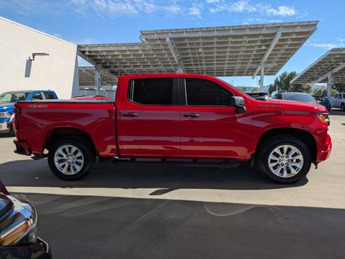 Used 2025 Chevrolet Silverado 1500 Custom AWD/4WD image 4
