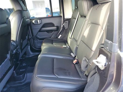 Used 2025 Jeep Wrangler Unlimited Rubicon 392 image 25