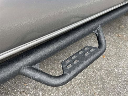 Used 2021 Toyota Tacoma SR5 image 3