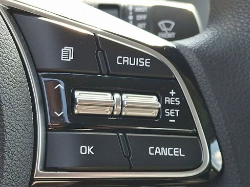 Used 2020 Kia Optima LX image 23