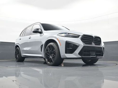 Used 2025 BMW X5 M Competition w/ Executive Package AWD/4WD image 23