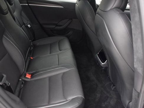 Used 2024 Tesla Model S Plaid image 18