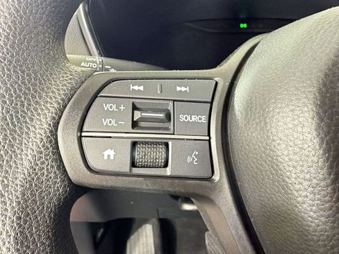 Certified 2025 Honda CR-V EX image 19
