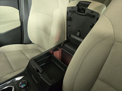 Certified 2023 Chevrolet Traverse LS w/ Safety Package image 28