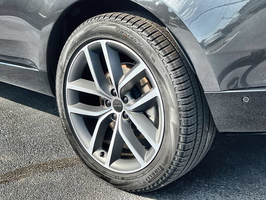 New 2026 Land Rover Range Rover SE AWD/4WD image 11