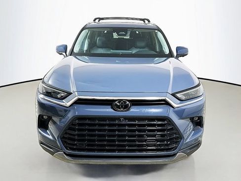 Used 2024 Toyota Grand Highlander AWD Hybrid image 2