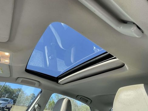 Used 2015 Toyota Avalon XLE Touring image 19