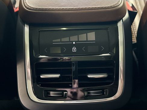 Used 2018 Volvo XC90 T6 Inscription w/ Convenience Package AWD/4WD image 29